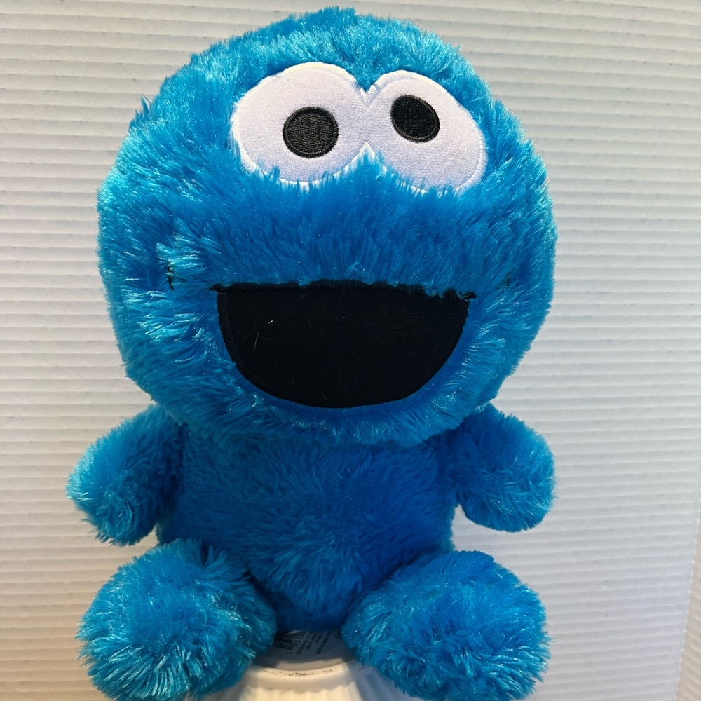 Sesame Street Cookie Monster Blue Plush Toy